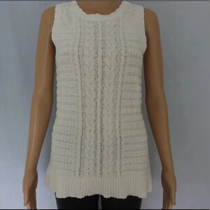 BANANA REPUBLIC sleeveless cable knit top
